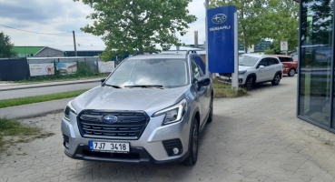 Subaru FORESTER 2.0i MHEV Black Edition 